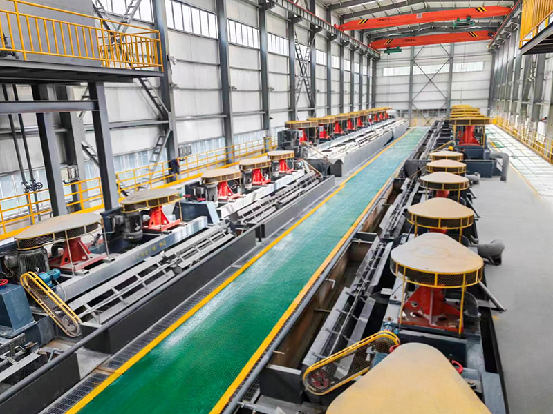 500 000 ton/rok projekt Iron Tailings a Fosforus Integrácia Project - ťažobná skupina Chengde Tianbao Baohai Co., Ltd.